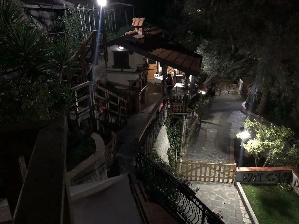 Bed & Breakfast Lujocanda Casarza Ligure 0*,  Italy